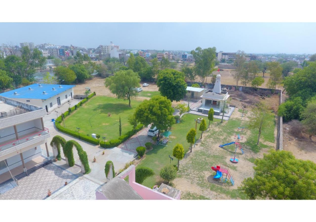 Hotel Goyal Bhawan Khātu Exterior foto